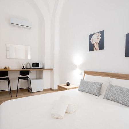 La Pigna Hotel Bari Ngoại thất bức ảnh